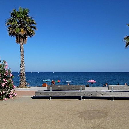 Stella Marina Apartment Savona Exterior photo