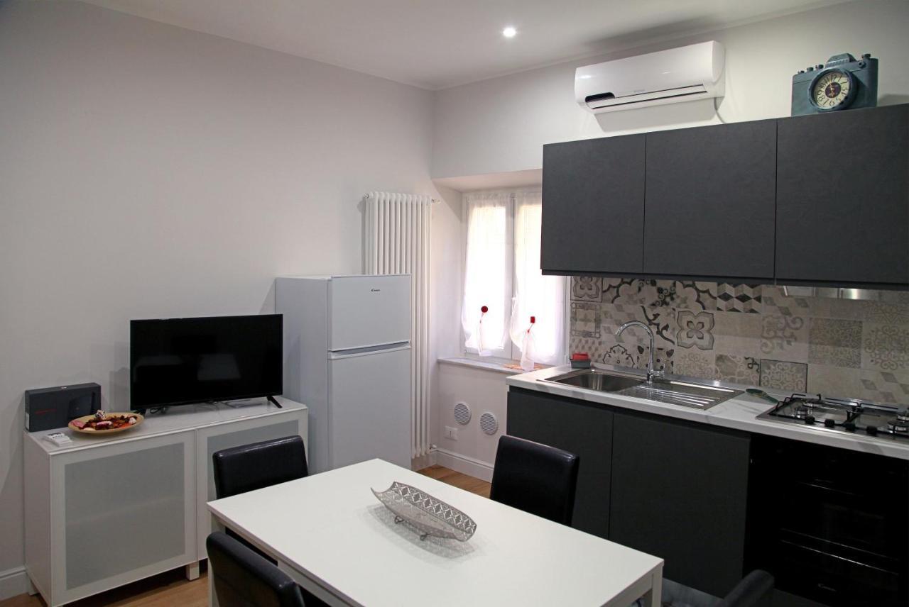Stella Marina Apartment Savona Exterior photo