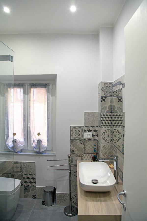 Stella Marina Apartment Savona Exterior photo